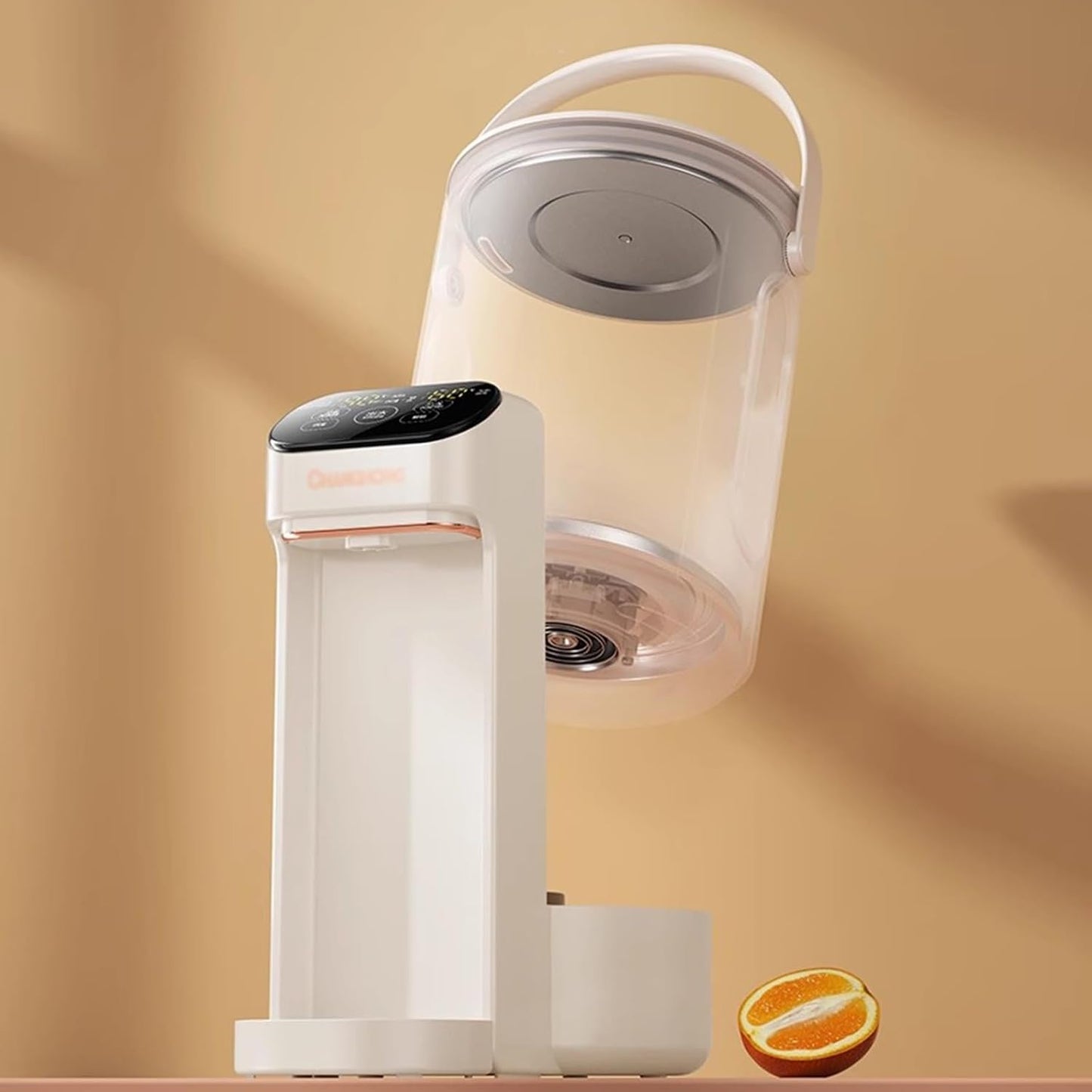 Portable desktop instant water heating dispenser