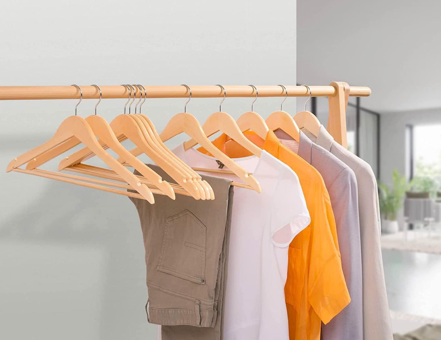 Non-Slip Wooden Suit Hangers for Clothes, Dresses, and Coats (Ver Durable)