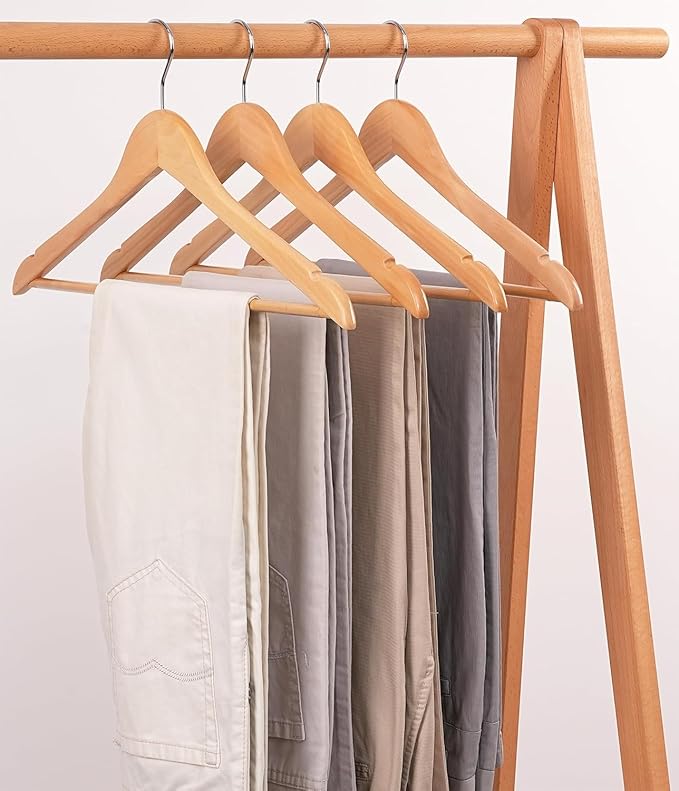 Non-Slip Wooden Suit Hangers for Clothes, Dresses, and Coats (Ver Durable)
