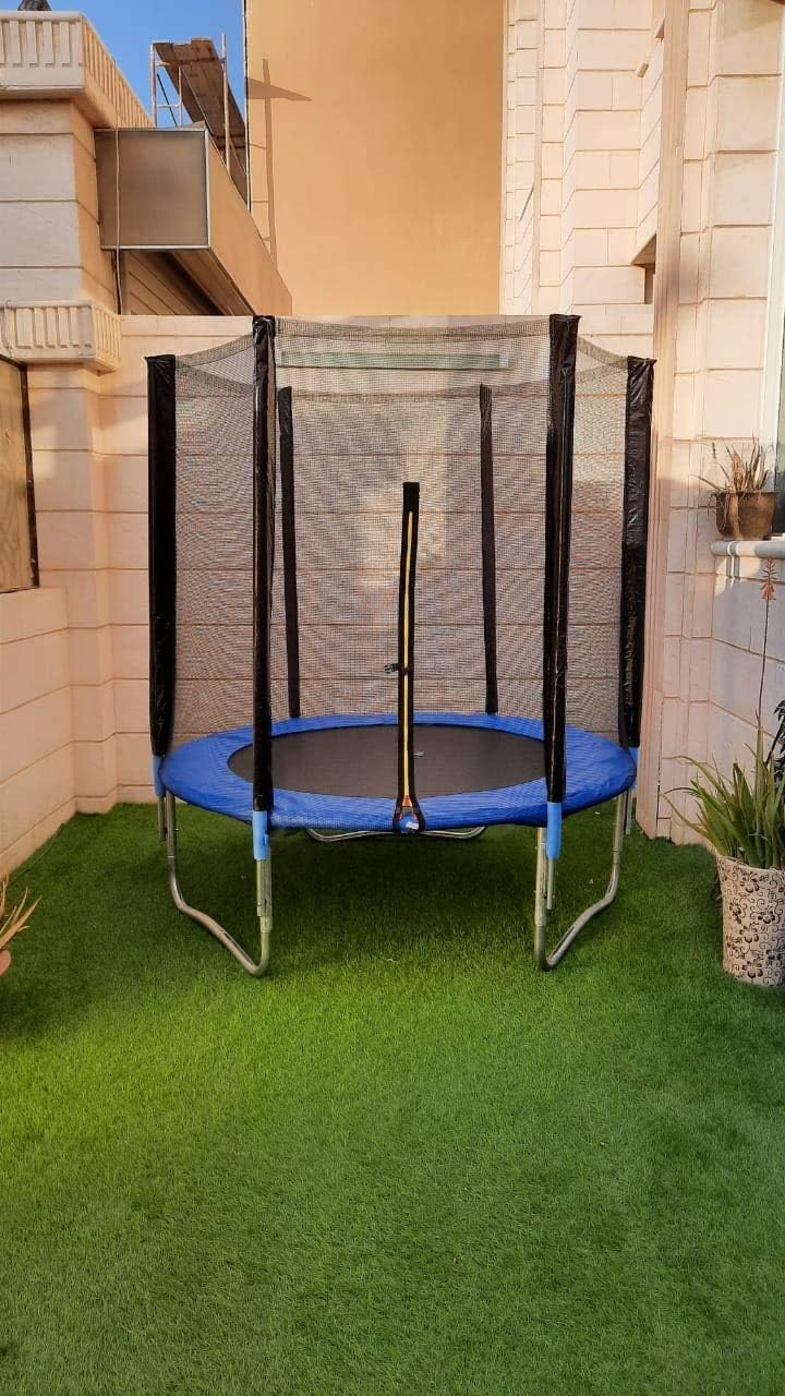 8Ft Wave Springsafe Trampoline & Enclosure