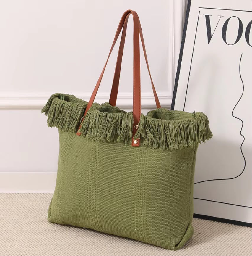 Women’s Fringe Tote Bag – Stylish Everyday Shoulder Bag