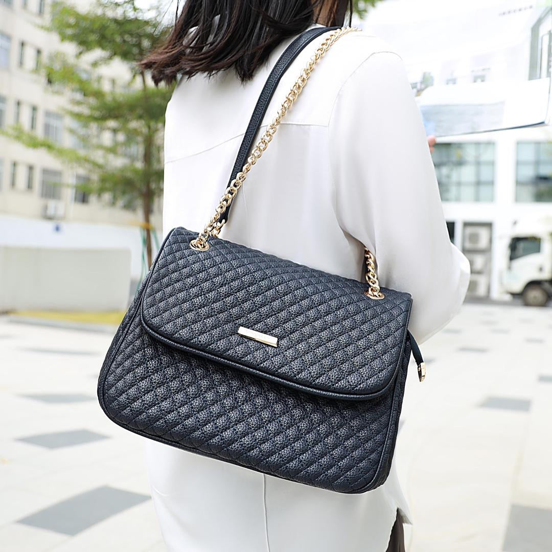 Women’s Quilted Shoulder Bag & Matching Clutch Set