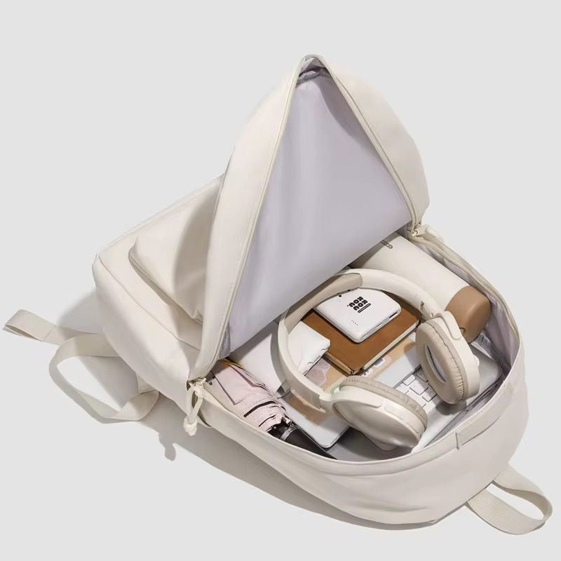 Smooth Finish Everyday Backpack bag