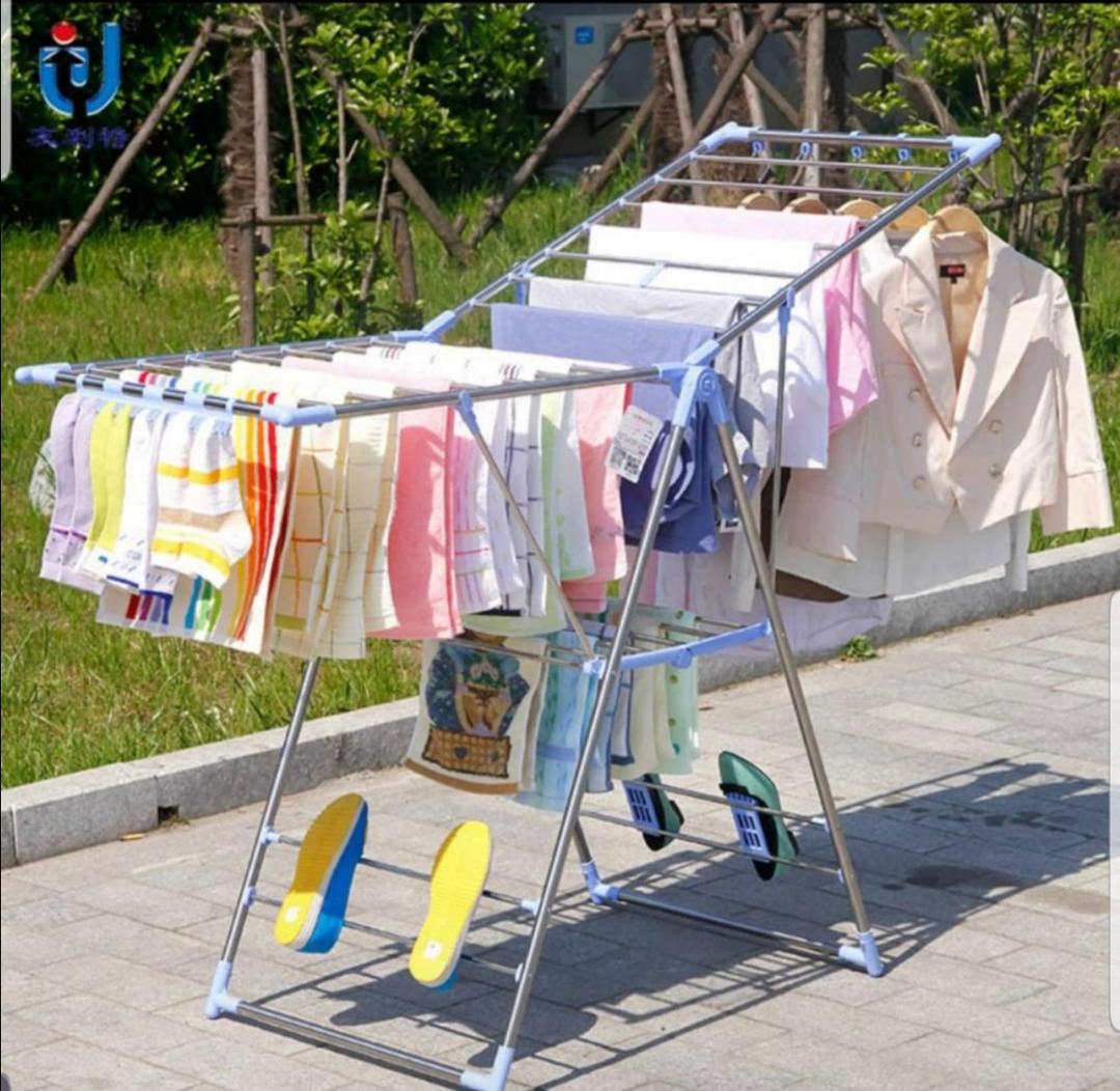 Stainless steel Foldable Cloth Drying Rack with Adjustable Wings (metallic)