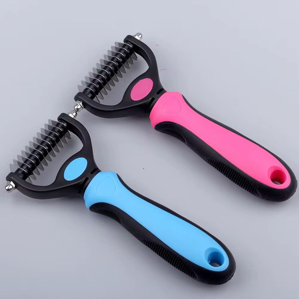 🐾 Portable Pet Grooming Brush – Say Goodbye to Shedding Mess!